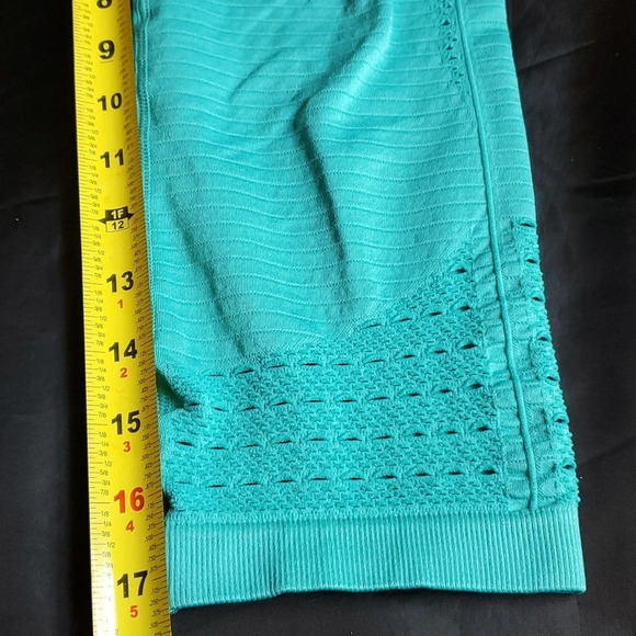 Gymshark Womens Workout Capri Leggings - Picture 7 of 7